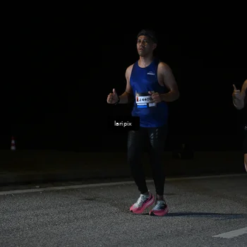 Runner Photo 7588469