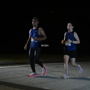 Runner Photo 7588472