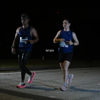 Runner Photo 7588479