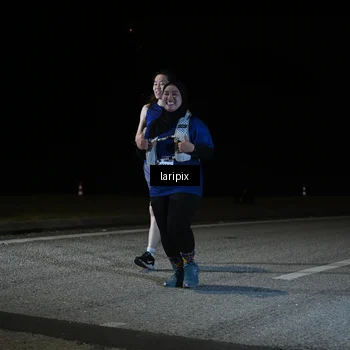 Runner Photo 7588495