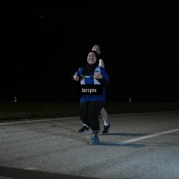 Runner Photo 7588496