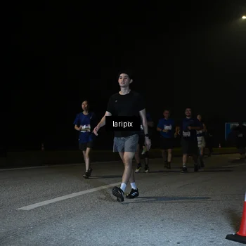 Runner Photo 7588503