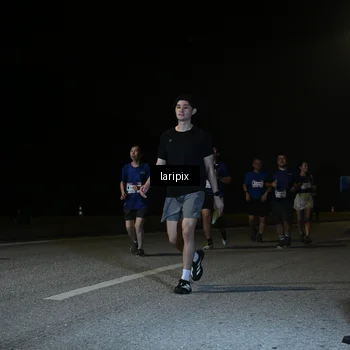 Runner Photo 7588507