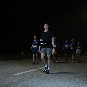Runner Photo 7588519
