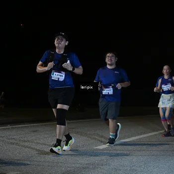 Runner Photo 7588520