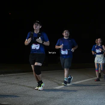 Runner Photo 7588522