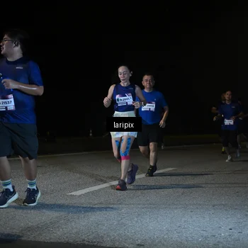 Runner Photo 7588527