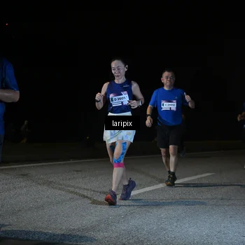Runner Photo 7588528
