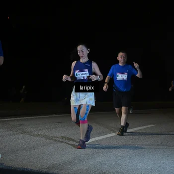 Runner Photo 7588530