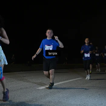 Runner Photo 7588534
