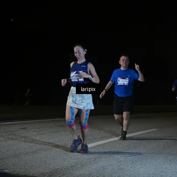 Runner Photo 7588537