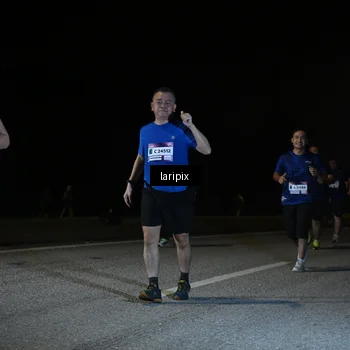 Runner Photo 7588538
