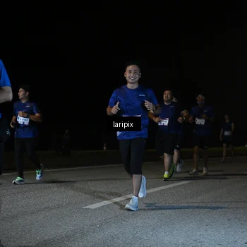 Runner Photo 7588545