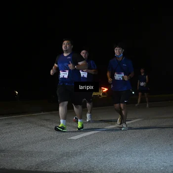 Runner Photo 7588556