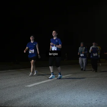 Runner Photo 7588574