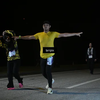 Runner Photo 7588609