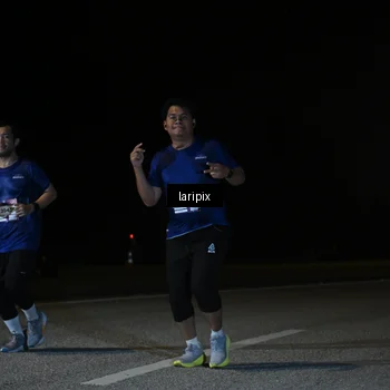 Runner Photo 7588636