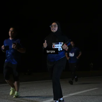 Runner Photo 7588651