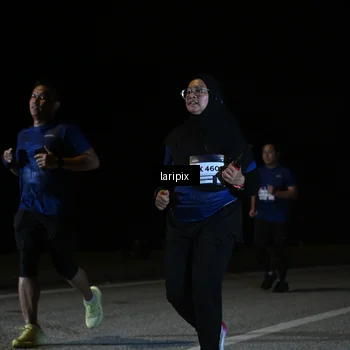 Runner Photo 7588656