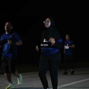 Runner Photo 7588657