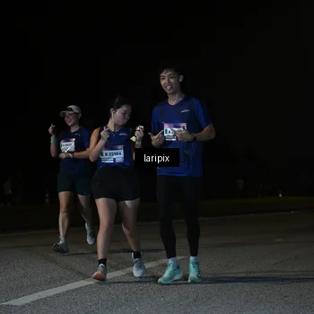 Runner Photo 7588658