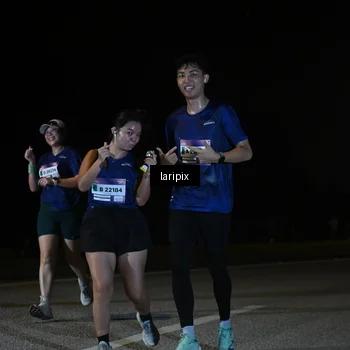 Runner Photo 7588661