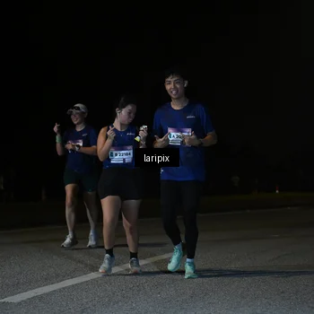 Runner Photo 7588663