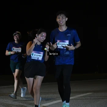 Runner Photo 7588665