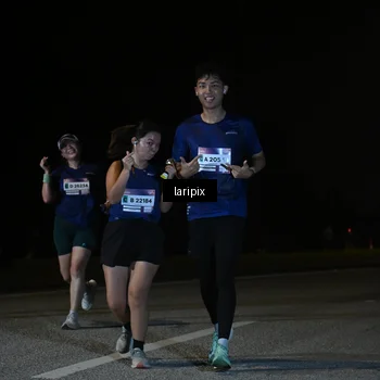 Runner Photo 7588667