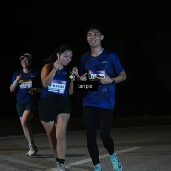 Runner Photo 7588669