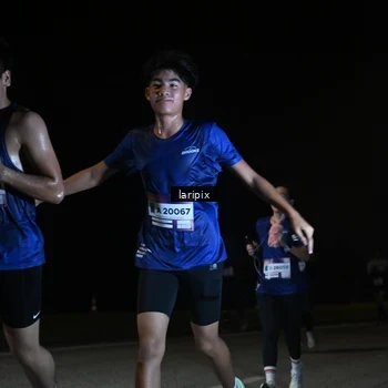 Runner Photo 7588688
