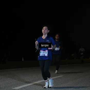Runner Photo 7588689