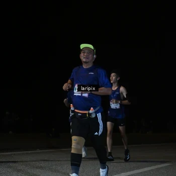 Runner Photo 7588716