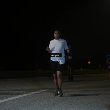Runner Photo 7588718
