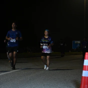 Runner Photo 7588724