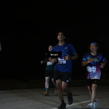 Runner Photo 7588732