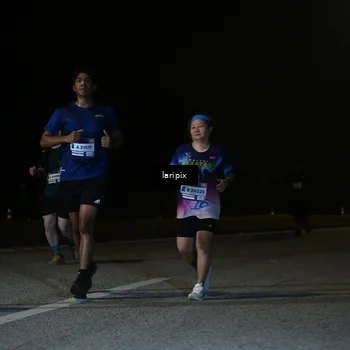 Runner Photo 7588733