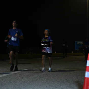 Runner Photo 7588736