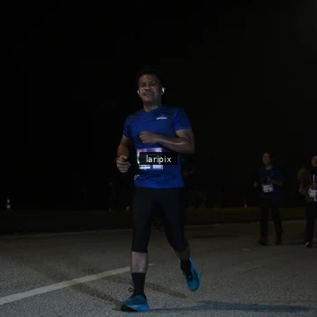 Runner Photo 7588748