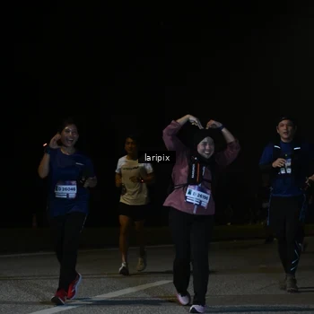 Runner Photo 7588758