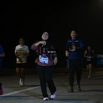 Runner Photo 7588762