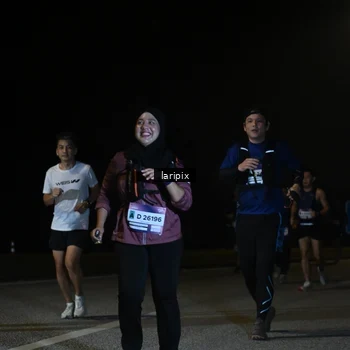Runner Photo 7588768