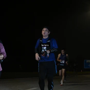 Runner Photo 7588772