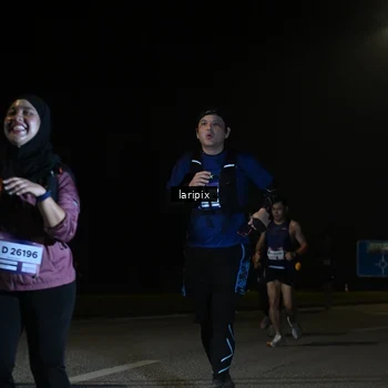 Runner Photo 7588781