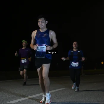 Runner Photo 7588785