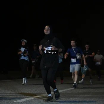 Runner Photo 7588807
