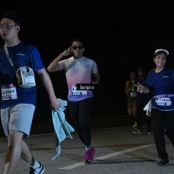 Runner Photo 7588826