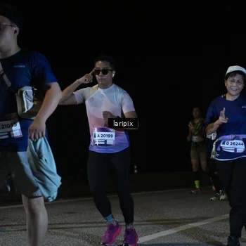 Runner Photo 7588827