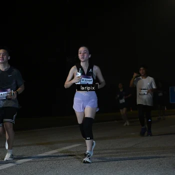 Runner Photo 7588841