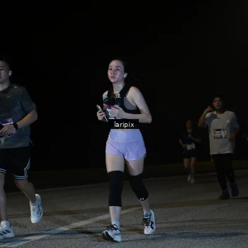 Runner Photo 7588843